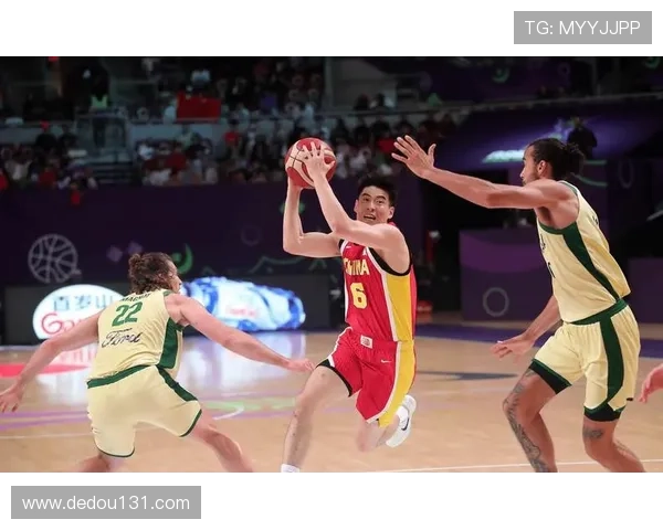 中国男篮新周期集训启动年轻球员崛起引发外界关注备战奥运预选赛